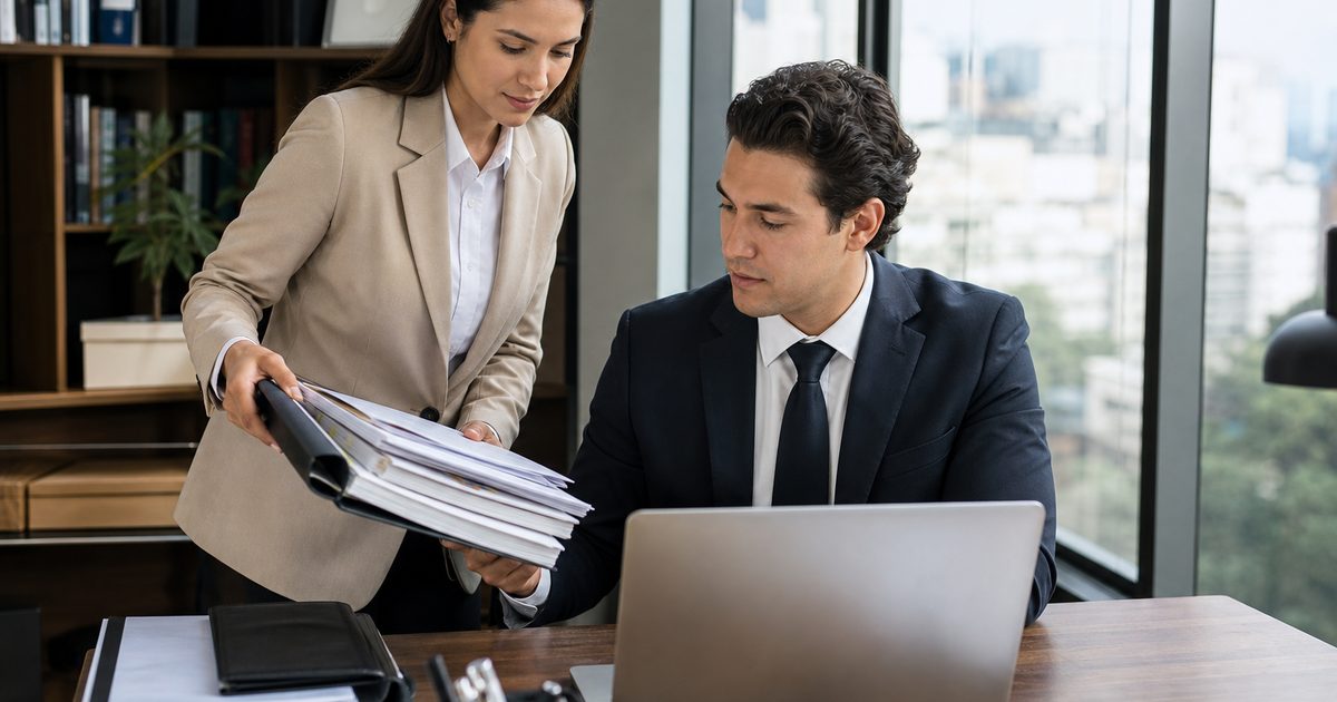 Acta de entrega de contratos y procesos: modelo para cambios de cargo en la empresa